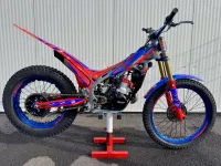 BETA EVO 2T 300cc Factory - MY25 - najeto 58 mth, záruka do 6/27 BETA EVO 2T 300cc Factory - MY25 - najeto 58 mth, záruka do 6/27