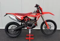 BETA ENDURO BIKE RR 4T 350 MY24 - najeto 68 mth