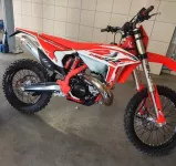 BETA ENDURO BIKE X-PRO 2T 250 MY26 - NAJETO 5 MTH, jako nová