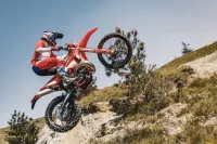 BETA ENDURO RR 2T 50 SPORT RED - najeto 2854 km