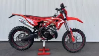 BETA ENDURO XTRAINER 2T 300 MY24 - najeto 23,7 mth