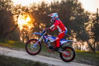 BETA ENDURO BIKE RR 4T 125 R - RACING BLUE/RED