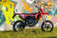 BETA RR 4T 125 T MOTARD - red