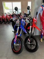 BETA MOTARD BIKE RR 4T 125 R - RACING BLUE/RED