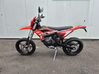 BETA MOTARD BIKE 4T 125 T RED - předváděcí - najeto 319 km