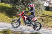 BETA MOTARD BIKE 4T 125 T RED - předváděcí - najeto 319 km