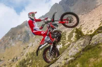 BETA ENDURO BIKE XTRAINER 2T 300 MY26