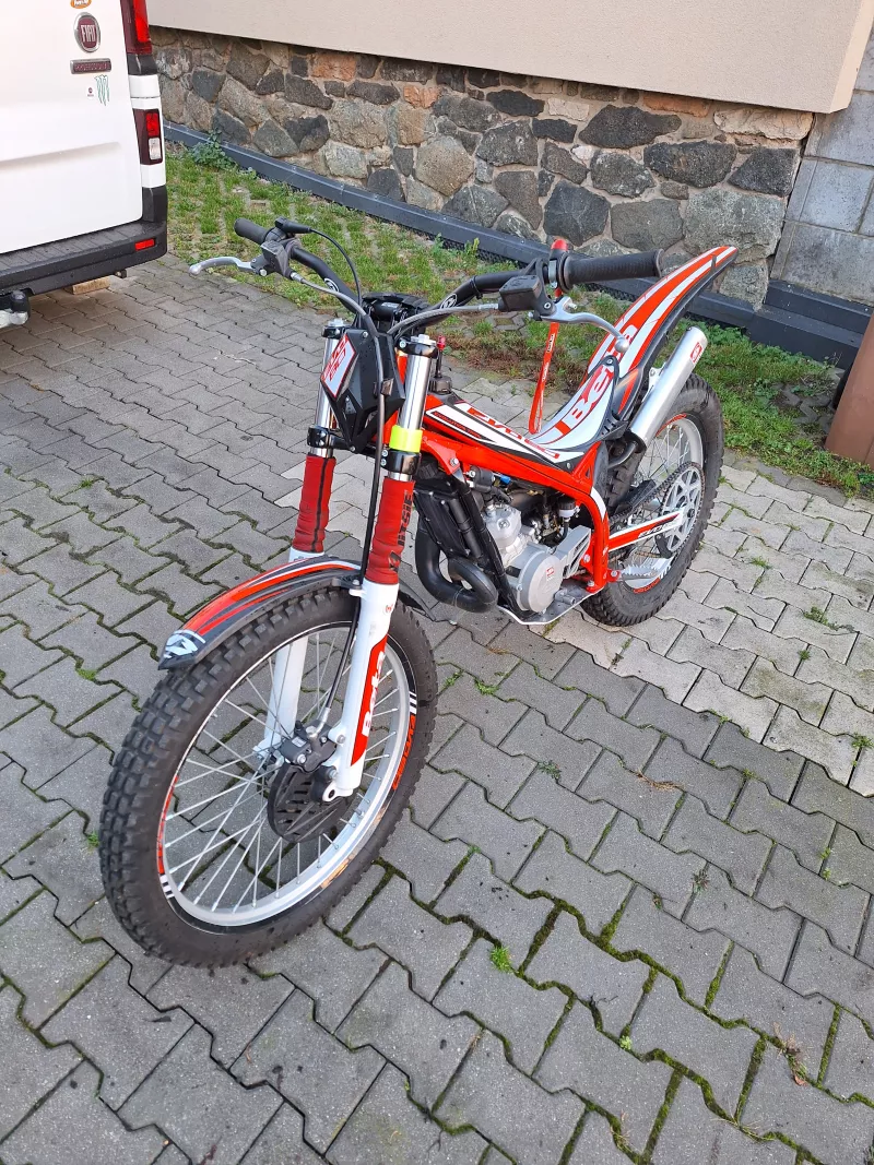 BETA EVO 80 Senior MY22 - najeto 50 mth