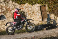 BETA RR 4T 125 T ENDURO - black E5+